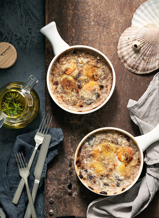 Ceramic Bake Dish with Easy-Grip Handle – Classic Kitchen Essential