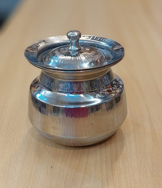Heritage serving and cooking pot deg style