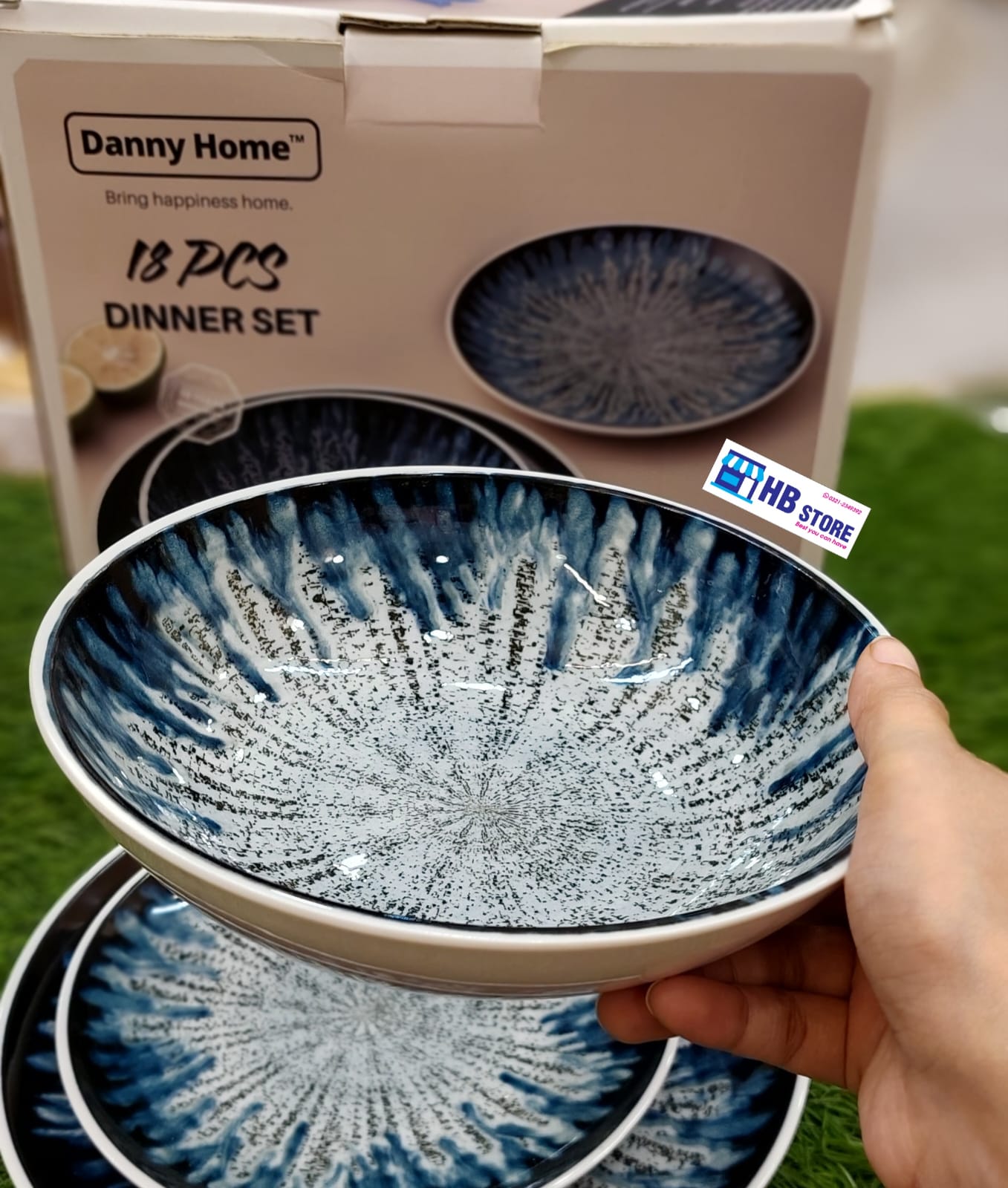 Elegant Tableware Danny Home 18-Piece Dinner Set
