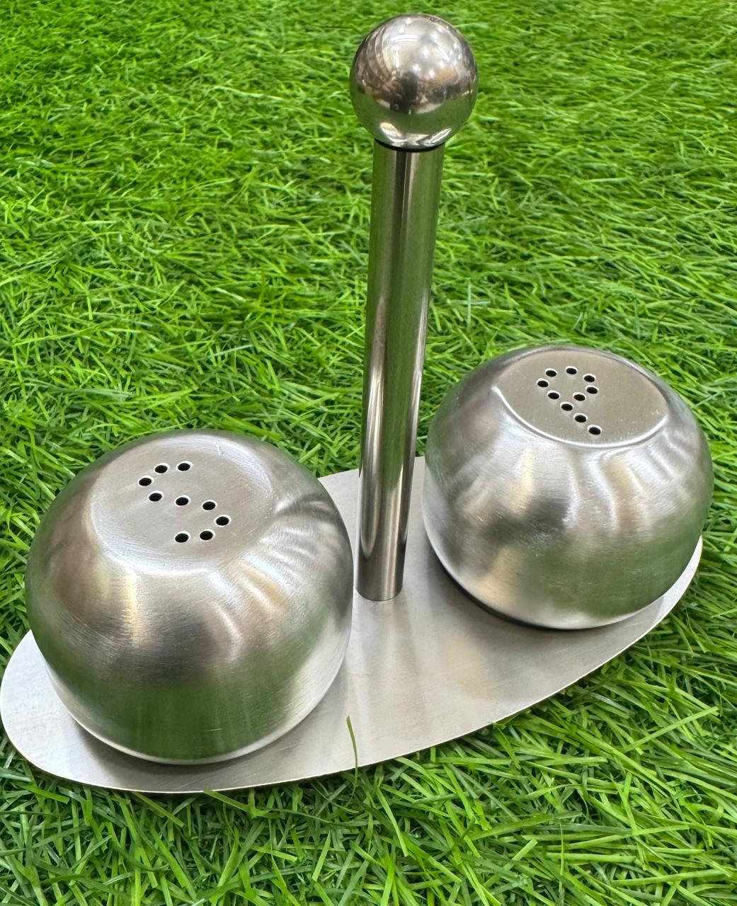 Stainless Steel Salt & Pepper Shaker Set with Stand – Modern Kitchen & Dining Table Accessory