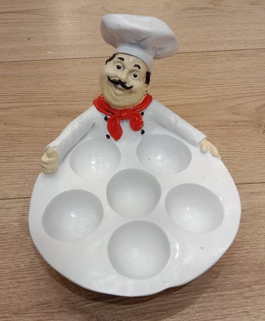 Chef Egg Holder