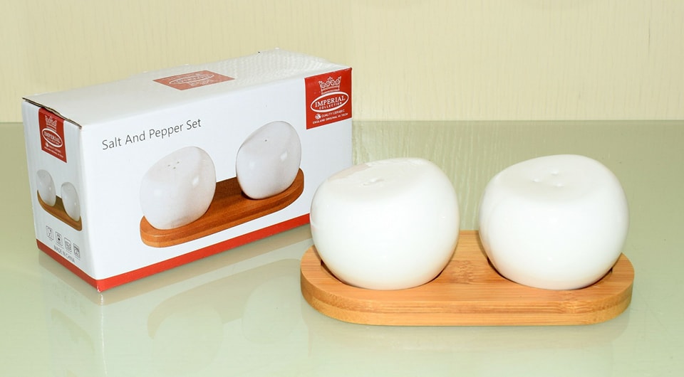 Ceramic Salt & Pepper Set With Wooden Base