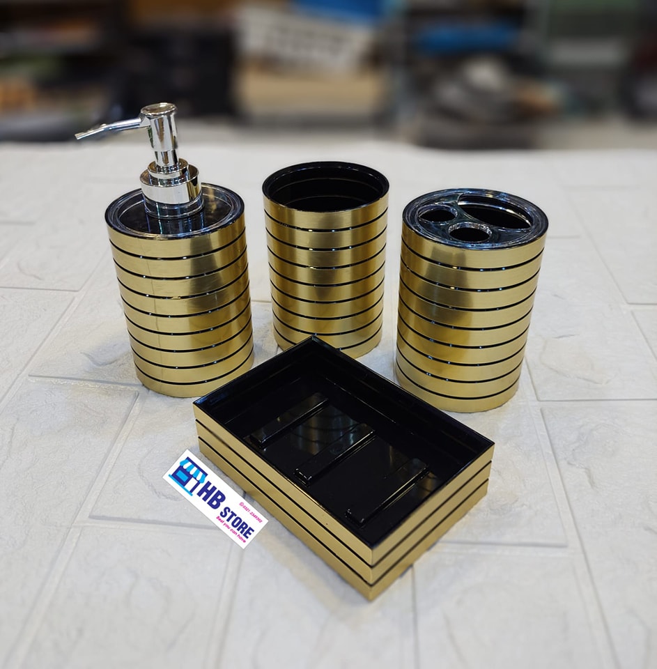 Acrylic Material 4Pcs Fancy Washroom Set