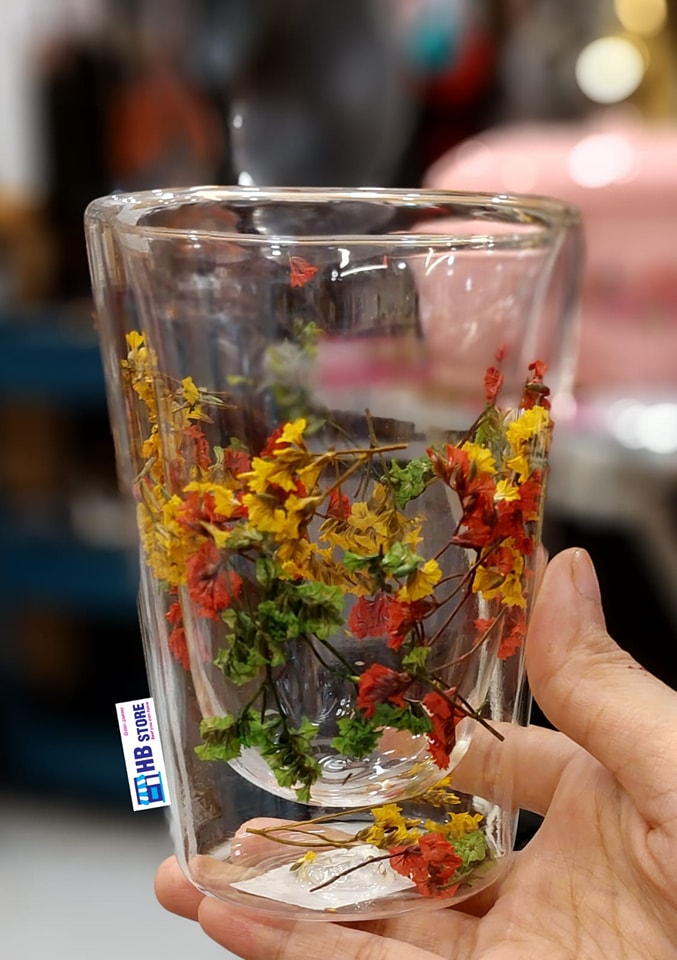 Double Wall Decorate Stylish Glass