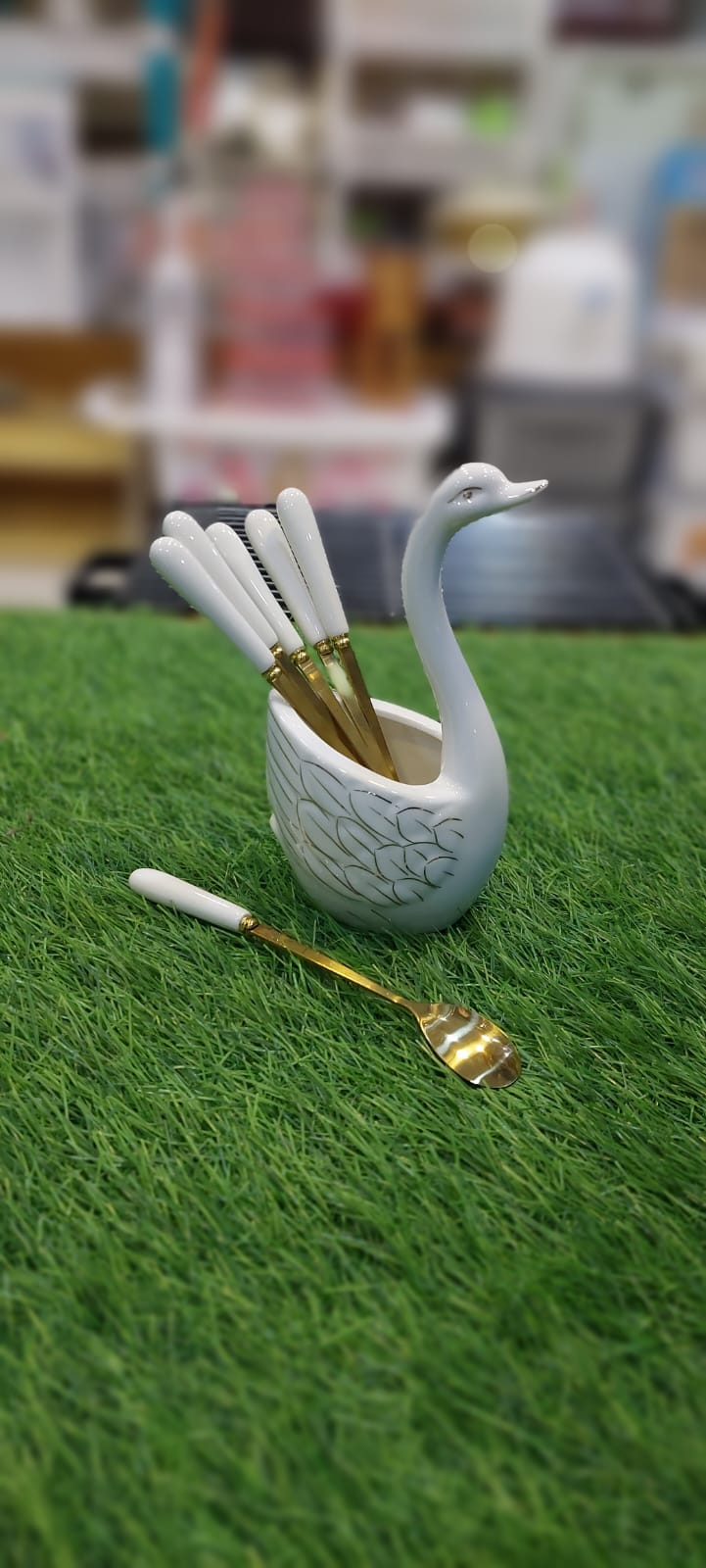 Ceramic Swan Spoon Set