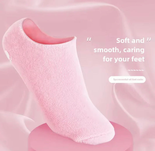 Ultra-Soft Moisturizing Spa Gel Heel Sock for Dry Skin Relief and Foot