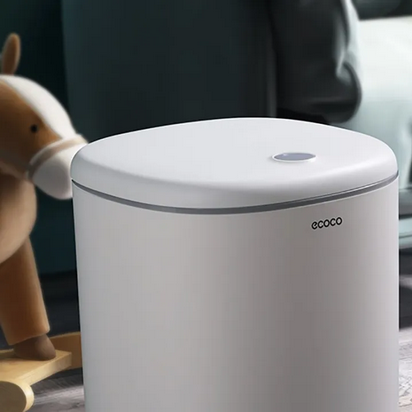 Ecoco Modern Slim Step Trash Can