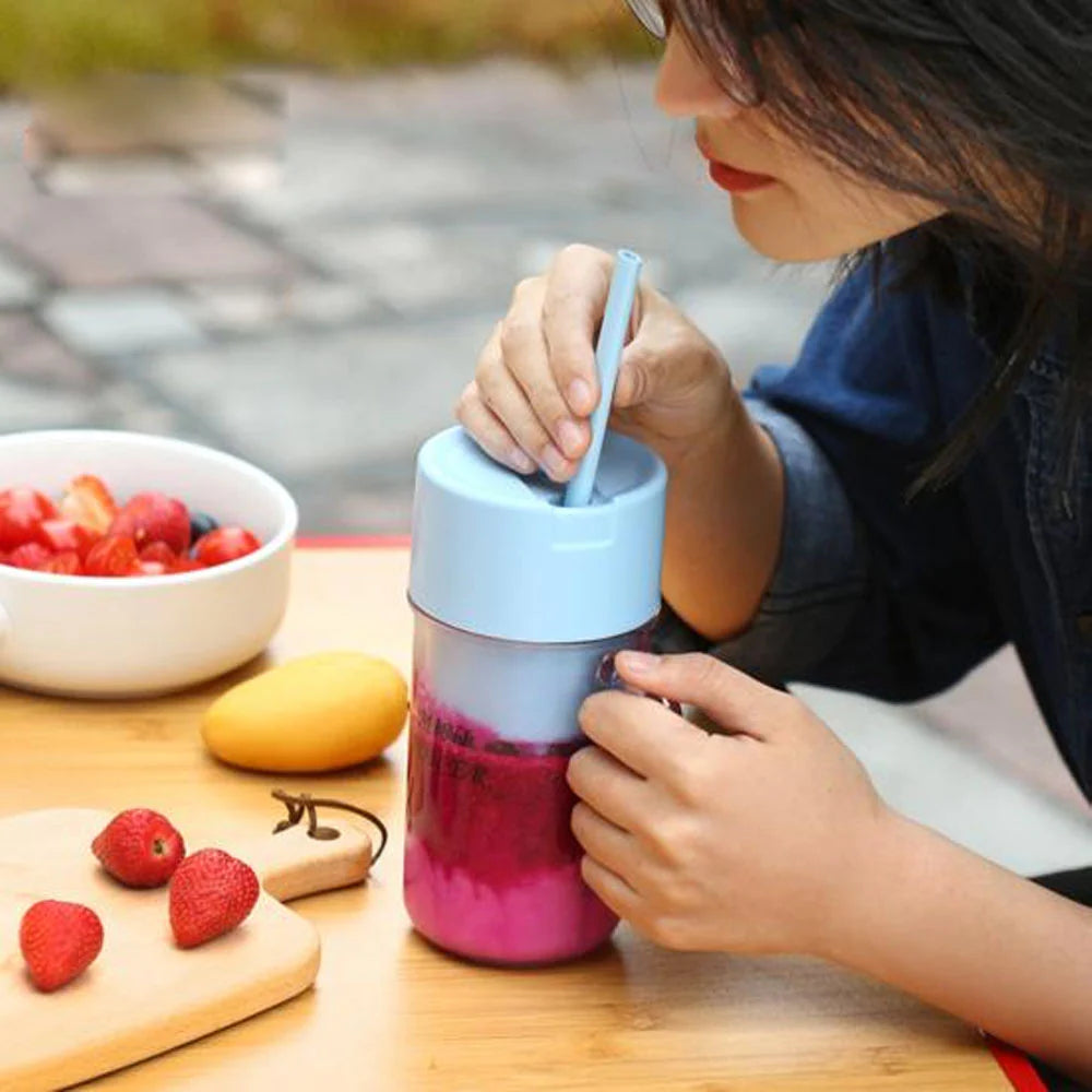 Rechargeable Sipper Juicer