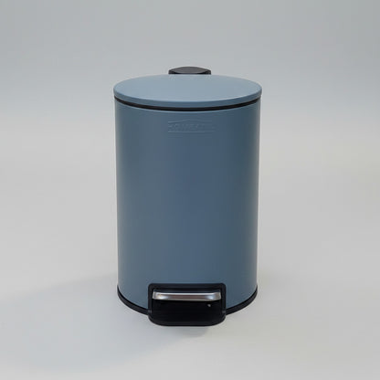 HOMEATIC Mia Matte Step Bin