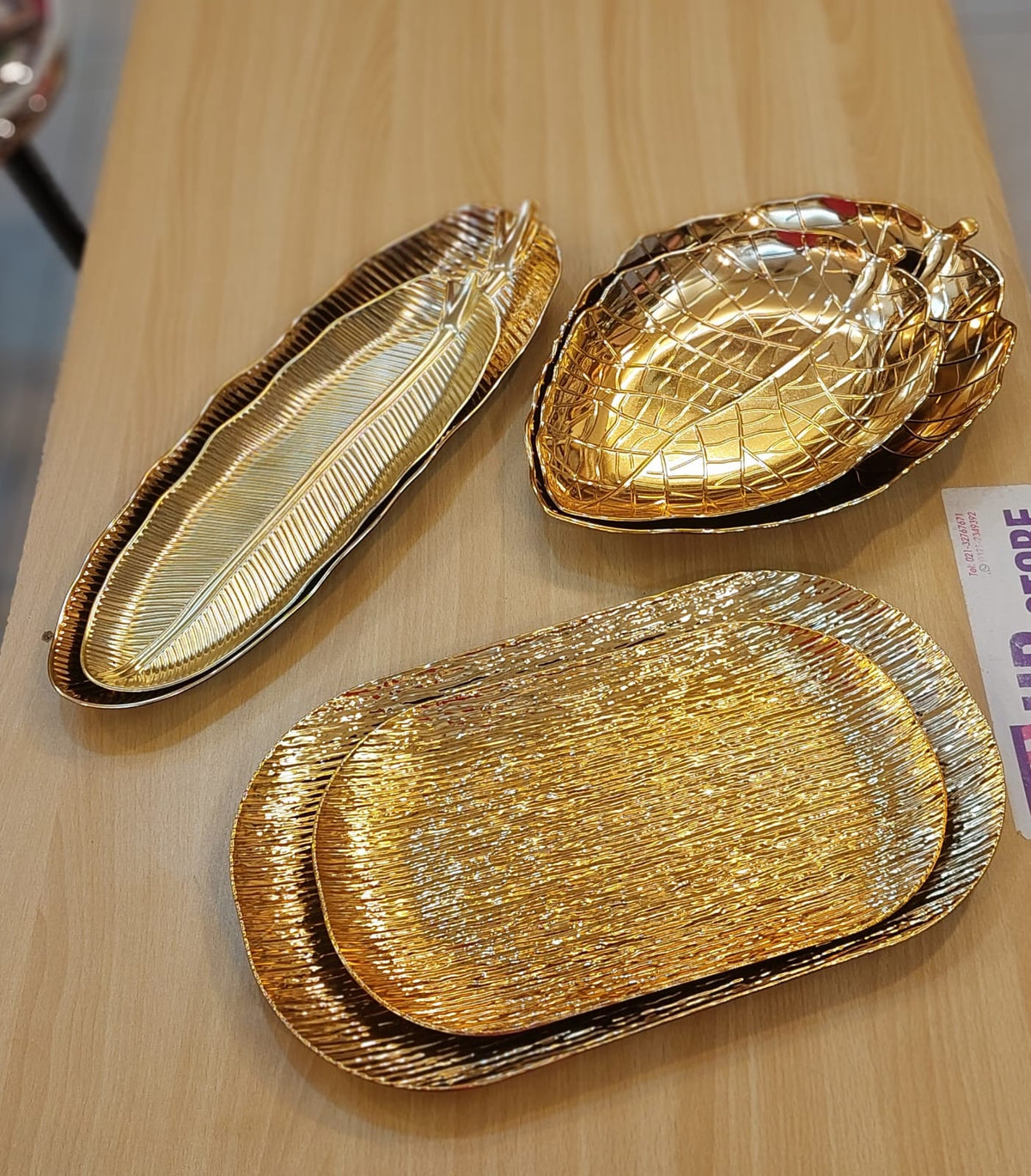 Luxury Gold Botanical Serving Trays & Platters