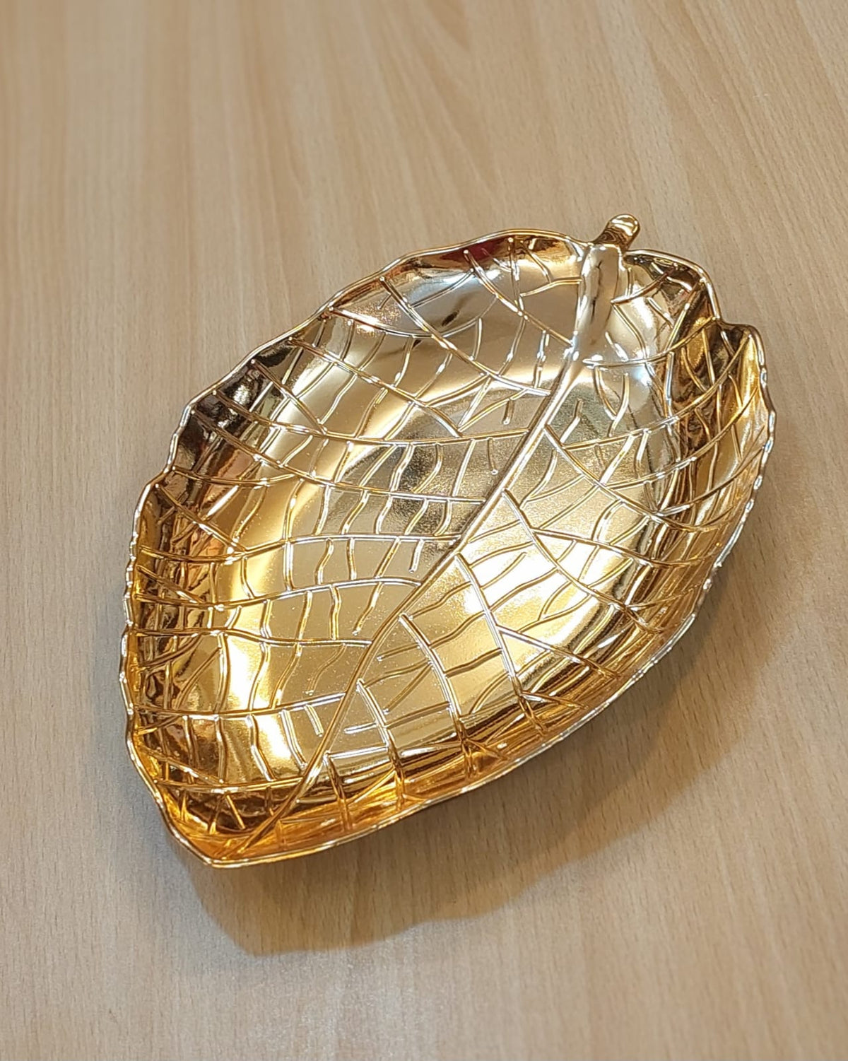 Luxury Gold Botanical Serving Trays & Platters