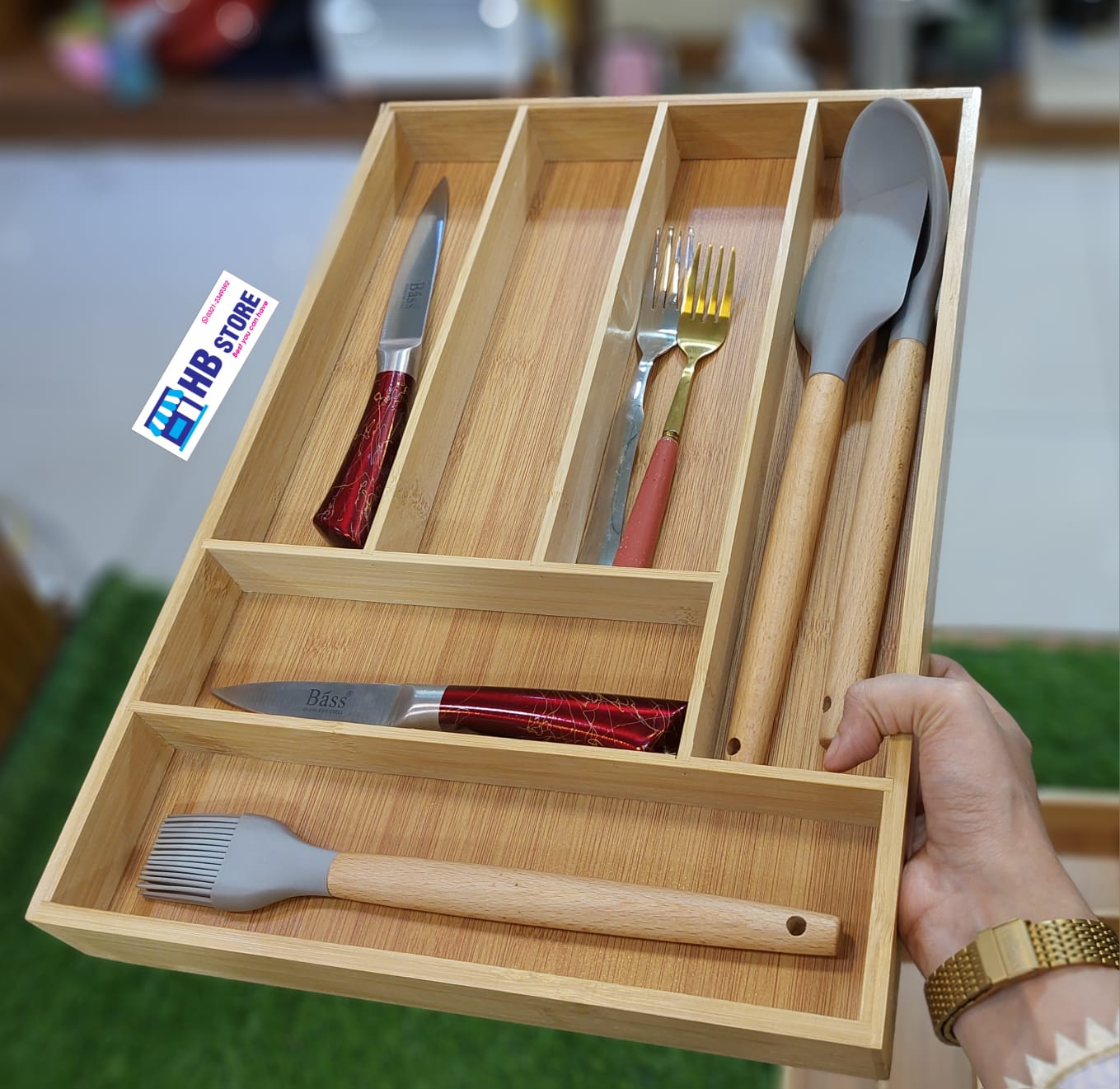 Wooden Material Extendable Cutlery Tray & Draws Organizer
