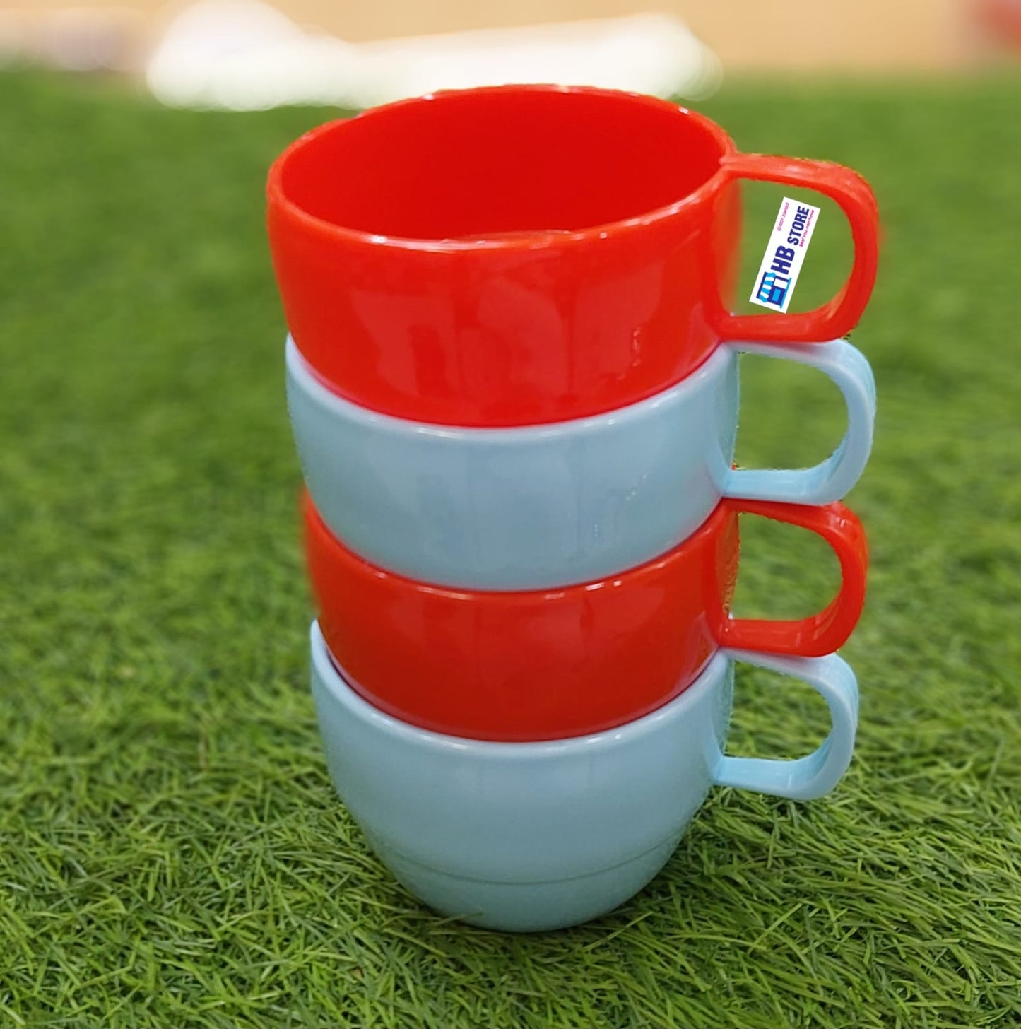 set of 4 Durable Plastic Stacking Coffee/Tea Mugs - Red & Light Blue (2 of Each)