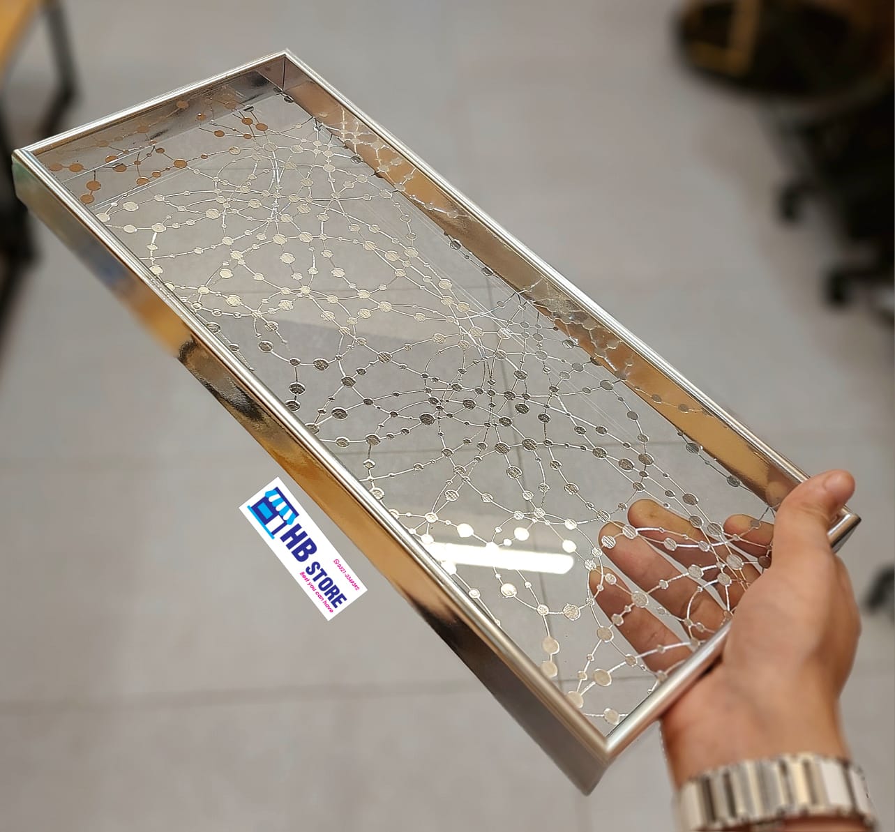 Customizable Arabic-Style Acrylic Tray – Trio of Sizes, Quartet of Colors
