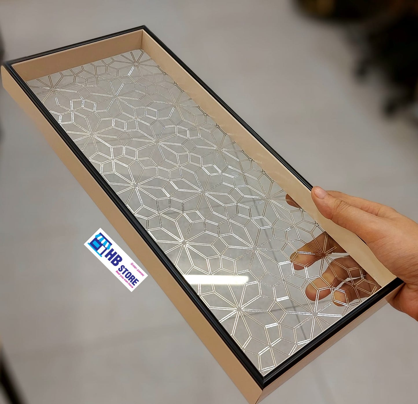 Customizable Arabic-Style Acrylic Tray – Trio of Sizes, Quartet of Colors