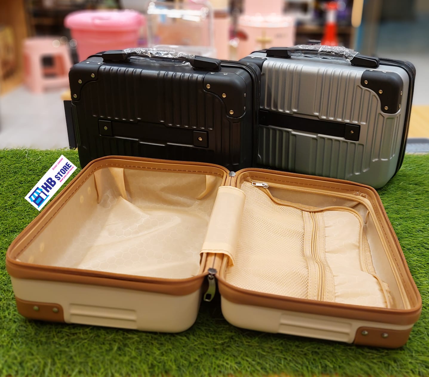 Luggage Style Portable Cosmetic Bag