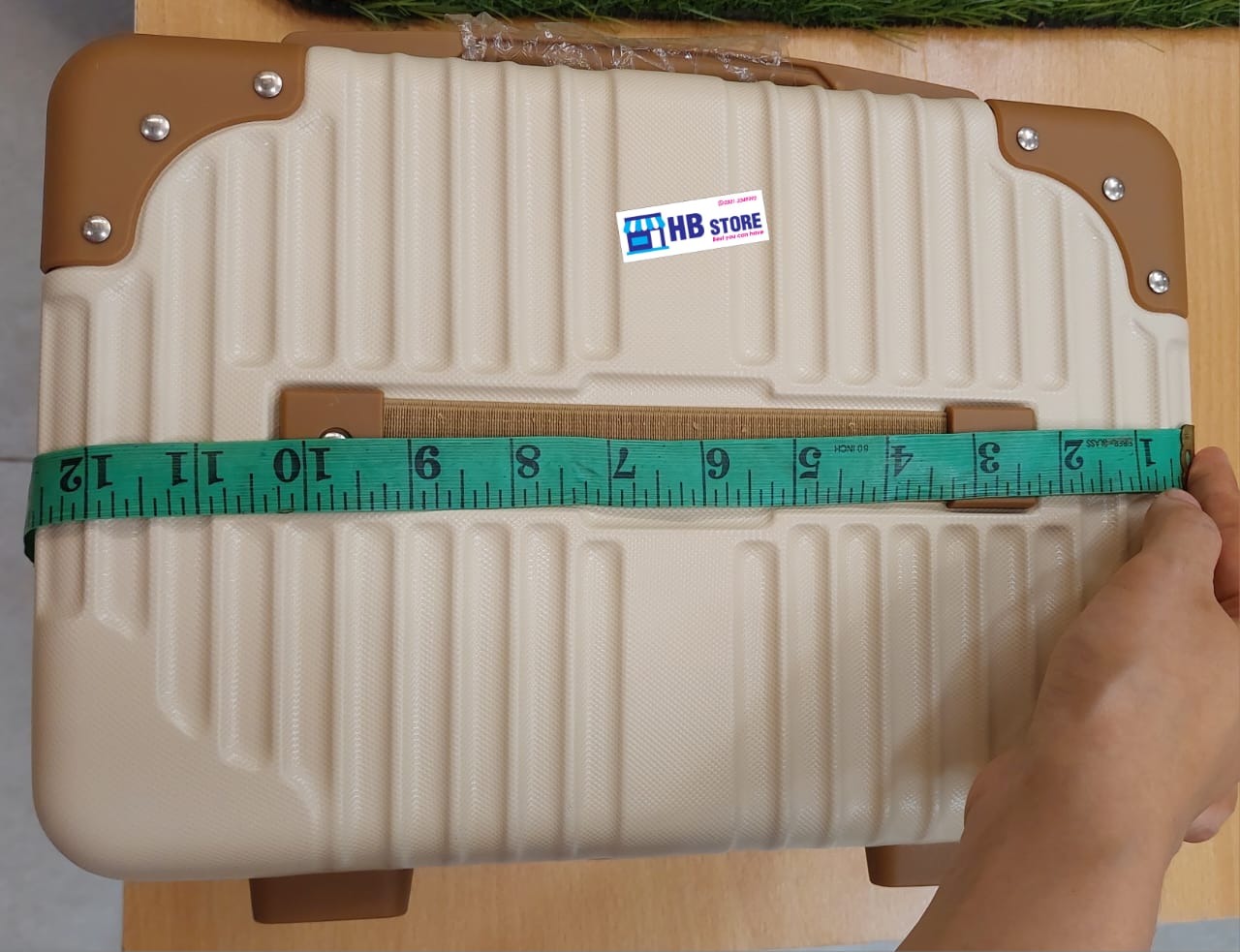 Luggage Style Portable Cosmetic Bag