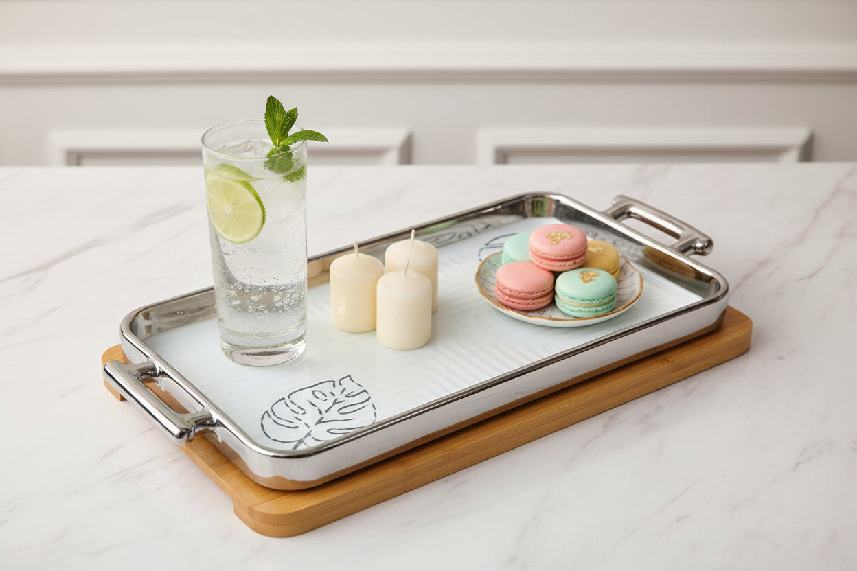 Beautiful Serving Platter With Wooden Tray