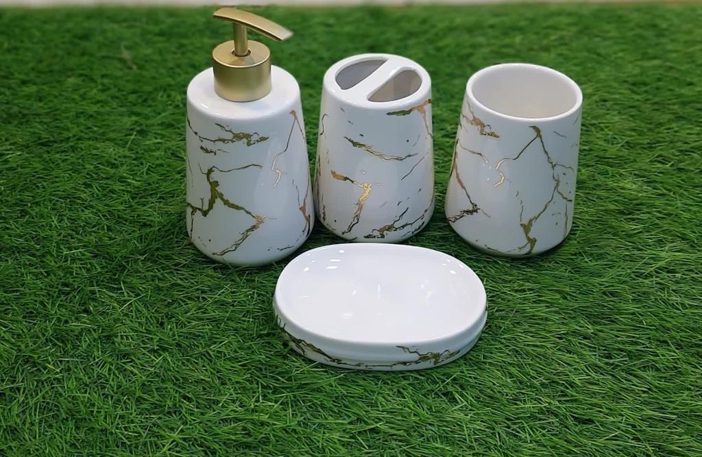 4pcs Washroom set - Golden Marble